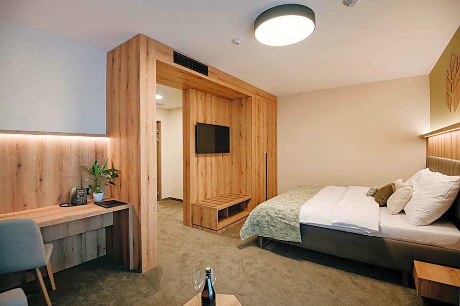 RM Hotel Wellness & Congress