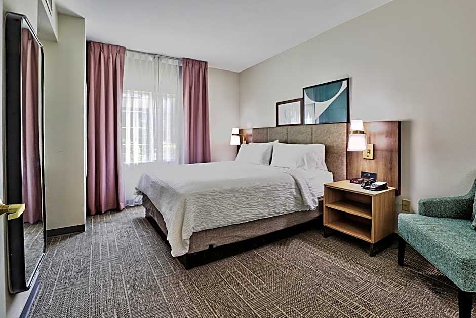 Staybridge Suites - Albuquerque Airport By IHG
