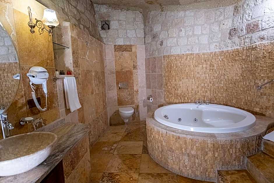 Kemerhan Cave Suites