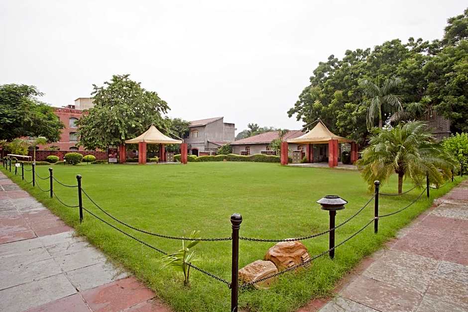 Hotel Cambay Sapphire - Gandhinagar