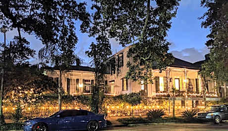 The Esplanade Guesthouse Mansion