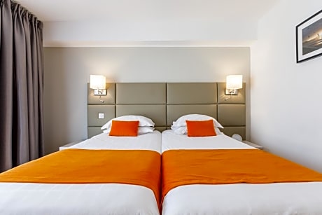 Classic Double Room with Free Breakfast