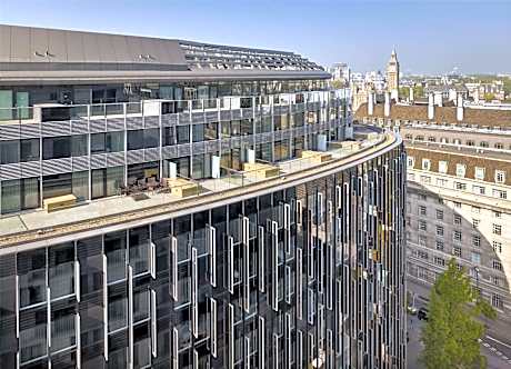 Park Plaza Westminster Bridge London