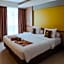 Loji Hotel