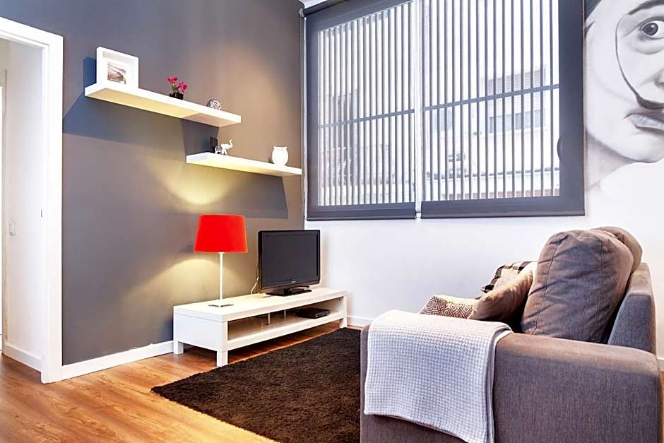 Feelathome Poblenou Beach Apartments