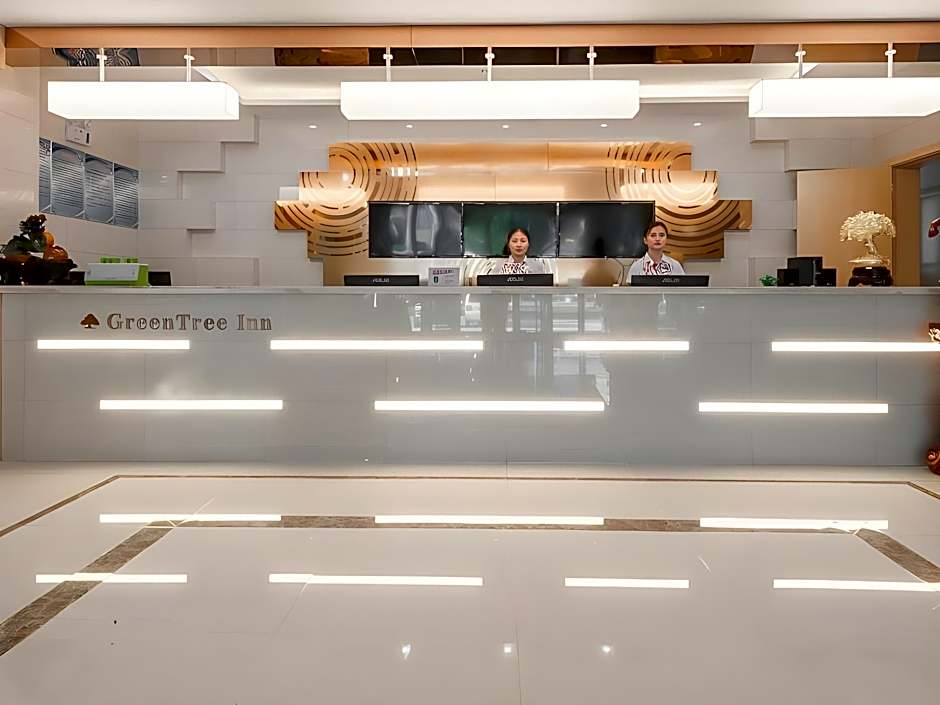 GreenTree Inn Wuhu Eshan Road University City