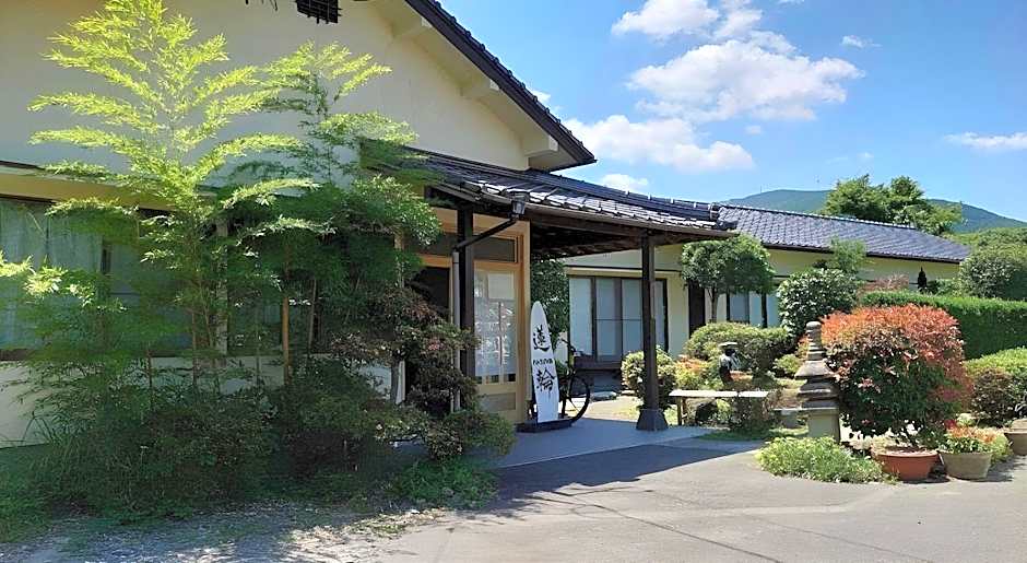 Yufuin Onsen Hasuwa Inn
