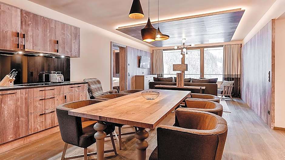 Mountain Spa Residences