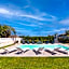 Villa White Luxury Residence