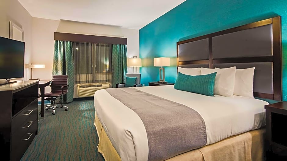 Best Western Plus Taft Inn