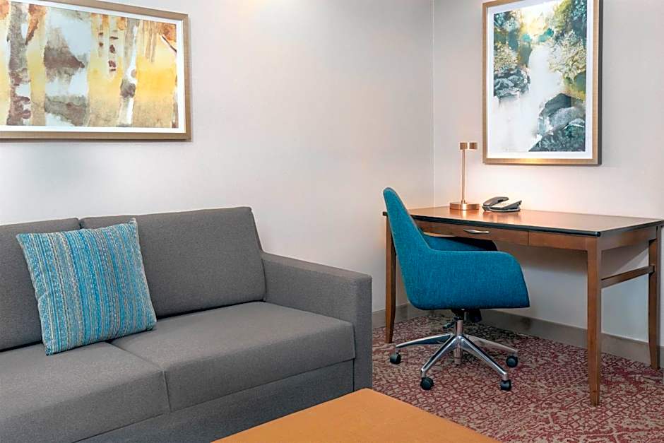 Hilton Garden Inn Wayne