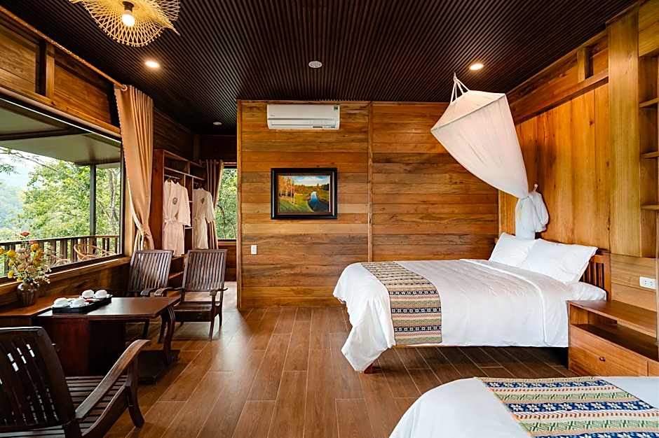 Khuoi Han Ecolodge Cao Bang