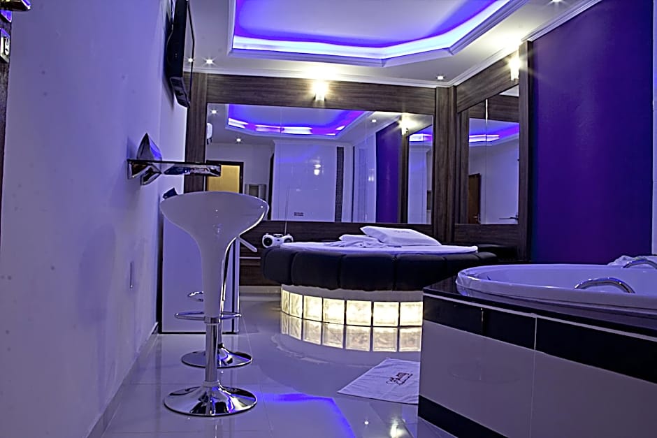 Motel Fantasy 2 (Adult Only)