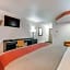 Motel 6-Saint Paul, MN - I-94
