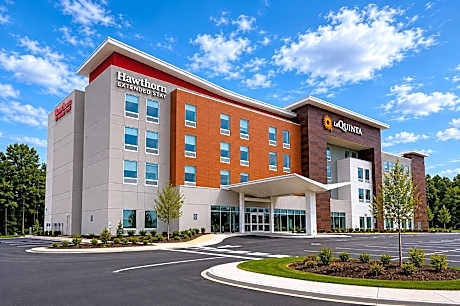 La Quinta Inn & Suites by Wyndham Mebane