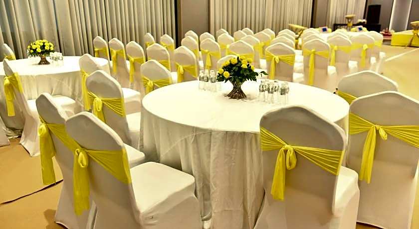 Fairfield by Marriott Vadodara