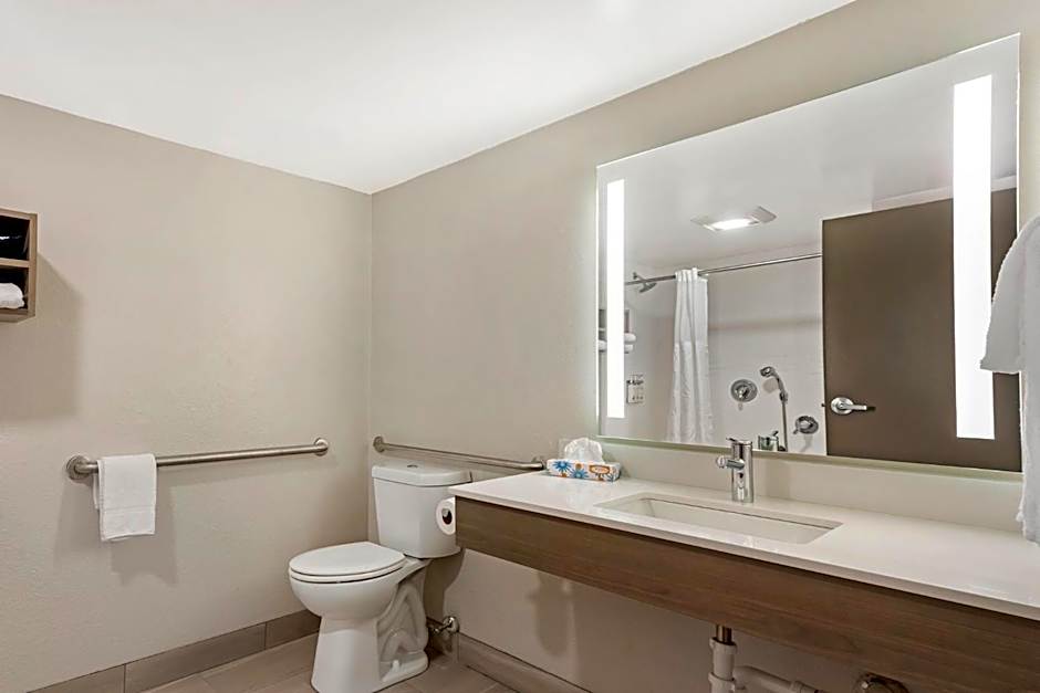 Holiday Inn Express Hyannis - Cape Cod by IHG
