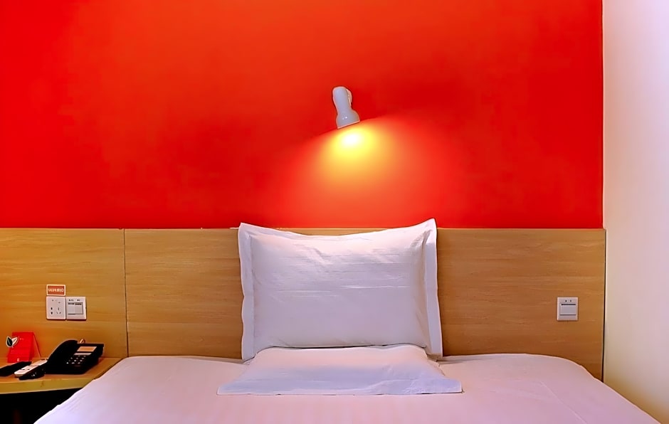 7 Days Inn  Shenyang Railway Station Zhongshan Square
