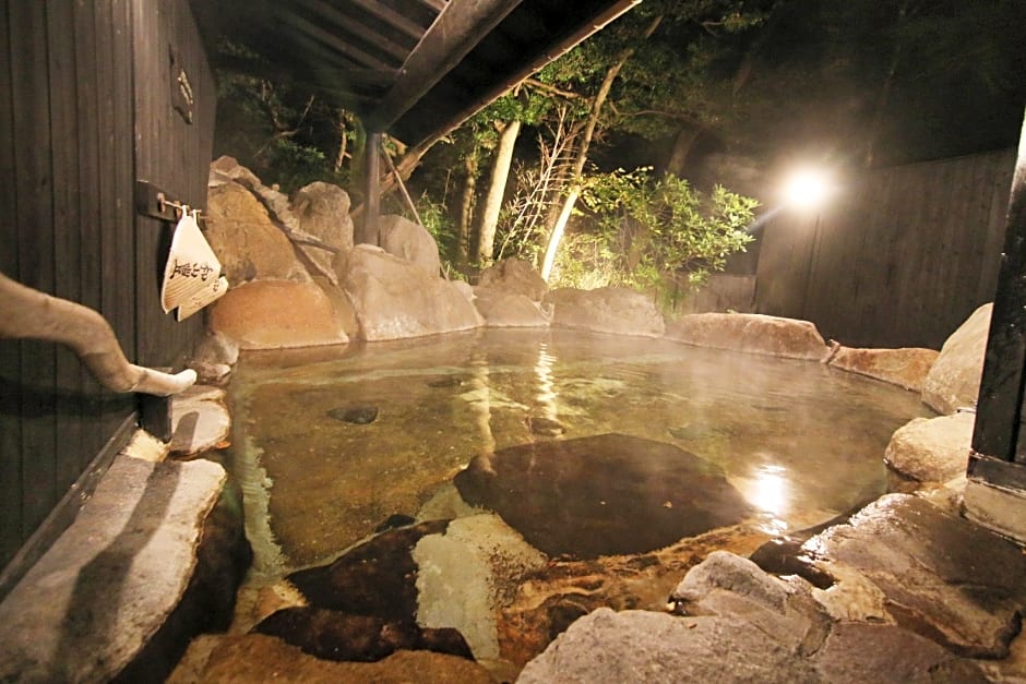 Yufuin Ryokan Wazanho