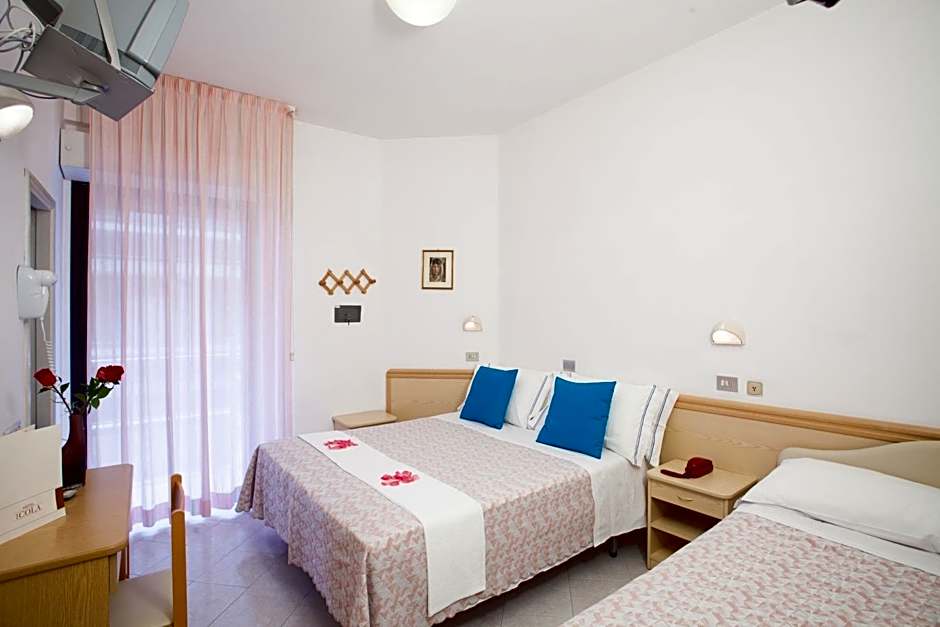 Triple Room — 9 fotoğraftan 1. fotoğraf