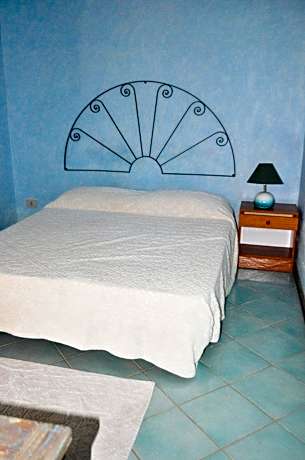 Single Room with Garden View