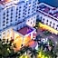 Sai Gon Phu Tho Hotel