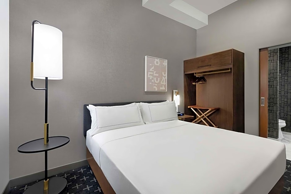 The Slate Denver, Tapestry Collection By Hilton
