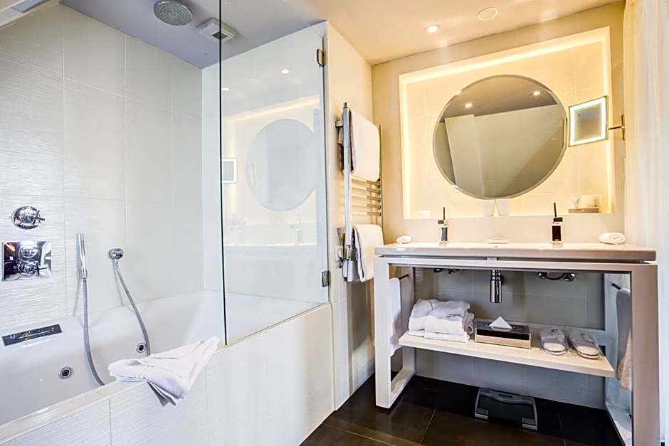 Le Pavillon Des Lettres