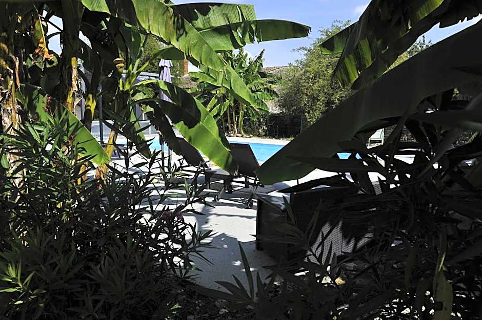 Jardin d'arcy - chambres d'hôtes avec piscine et SPA