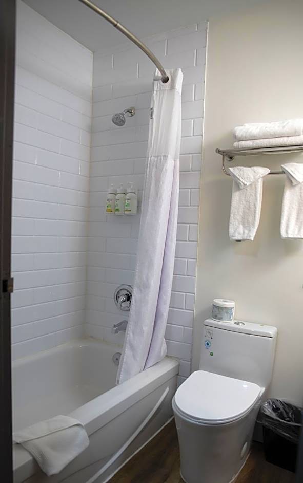 Ramada by Wyndham Dawson Creek