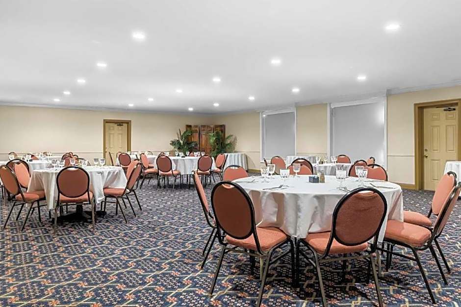 Best Western Forest Inn