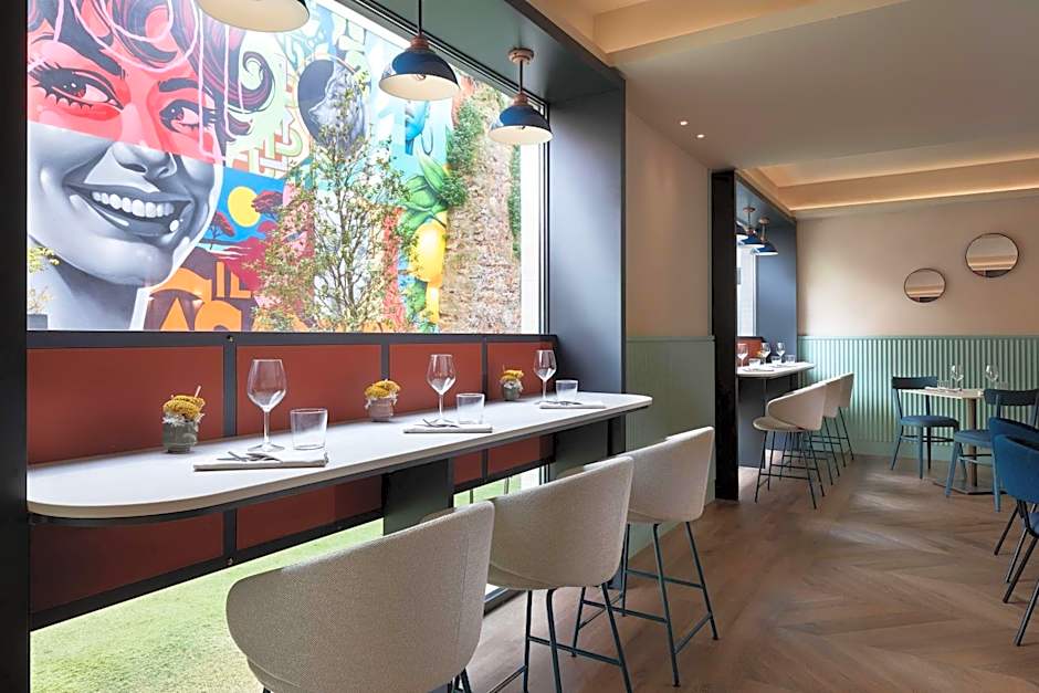 Spring House Hotel Rome Vatican, Tapestry Collection Hilton