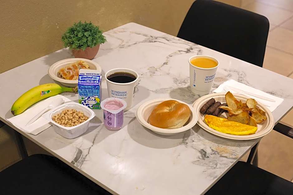 Microtel Inn & Suites By Wyndham Waynesburg