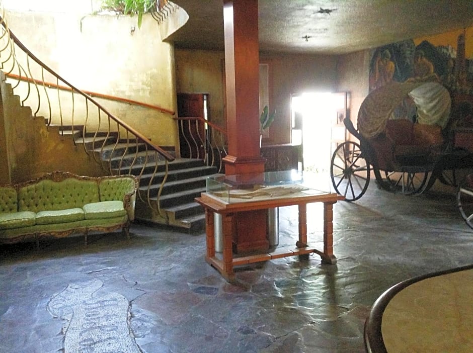 Hotel De La Borda