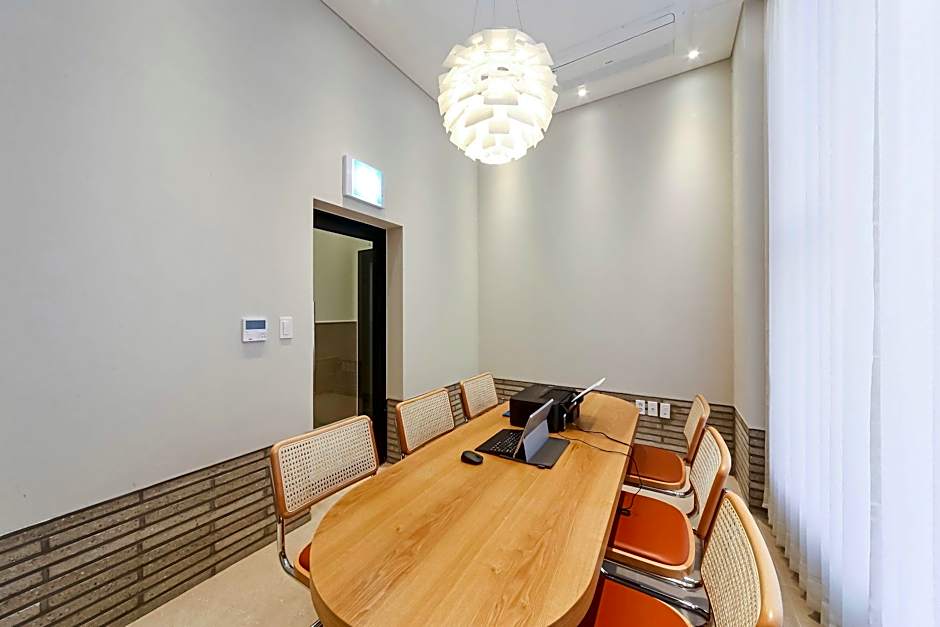 Hermon Hotel