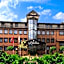 Albertus Paris Aparthotel