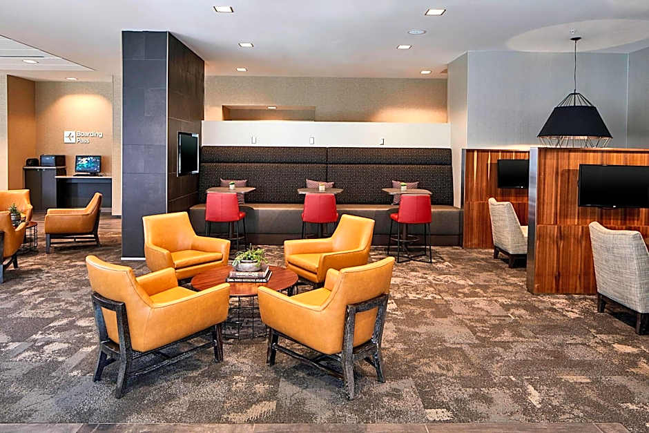 Courtyard by Marriott Minneapolis West