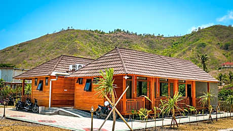 Mandalika Queen Hostel