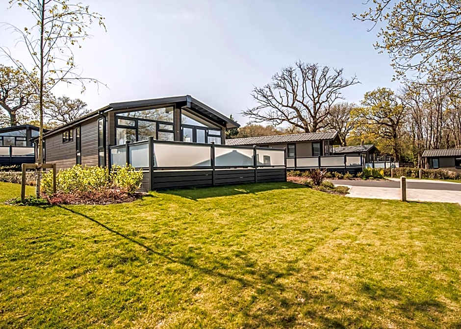 Woodside Coastal Retreat