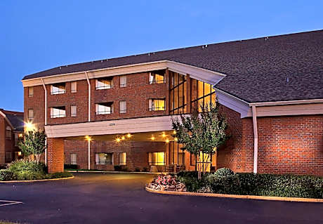 Sonesta Simply Suites Memphis East Poplar Pike
