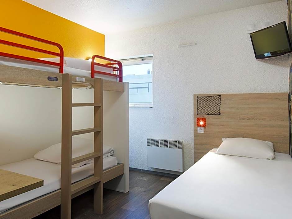 hotelF1 Igny Massy TGV, renovated