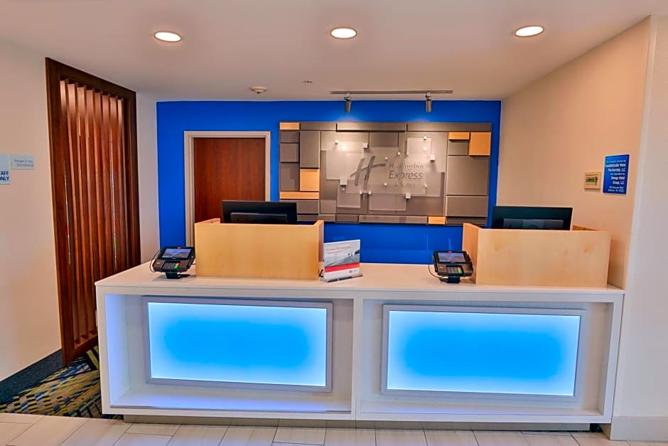 Holiday Inn Express Hotel & Suites Dickson By IHG