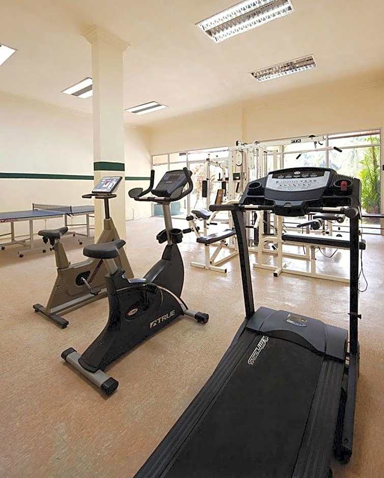 The Qamar Paka Resort