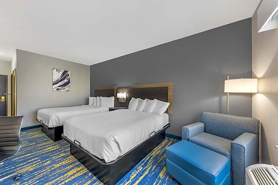SureStay Plus Hotel by Best Western San Antonio SeaWorld