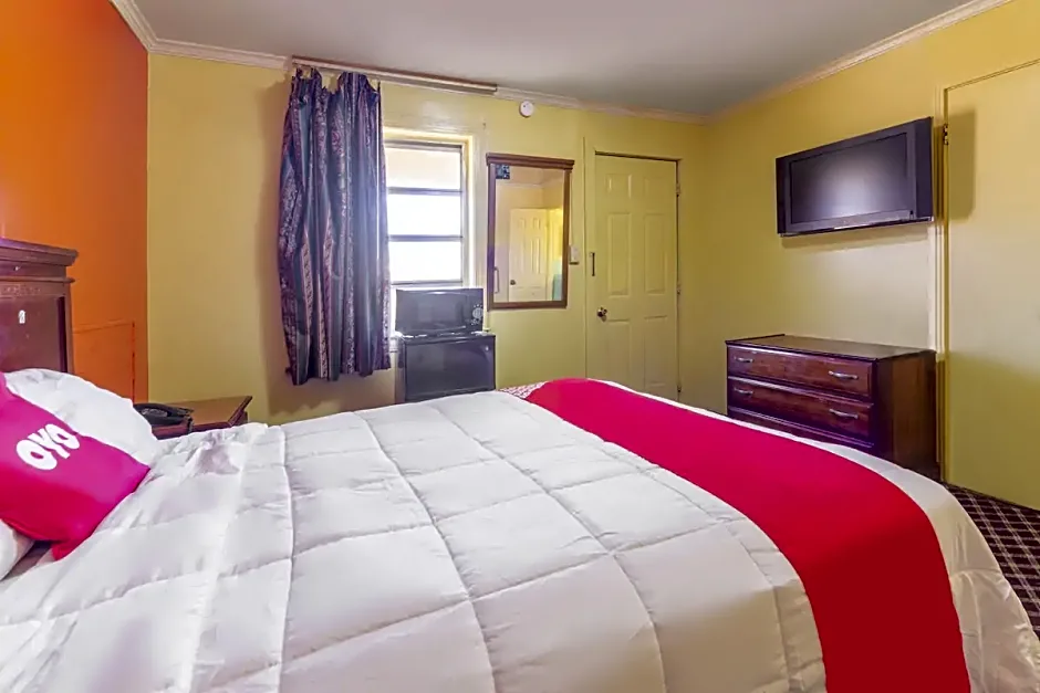 OYO Hotel Brookhaven MS Hwy 51 North