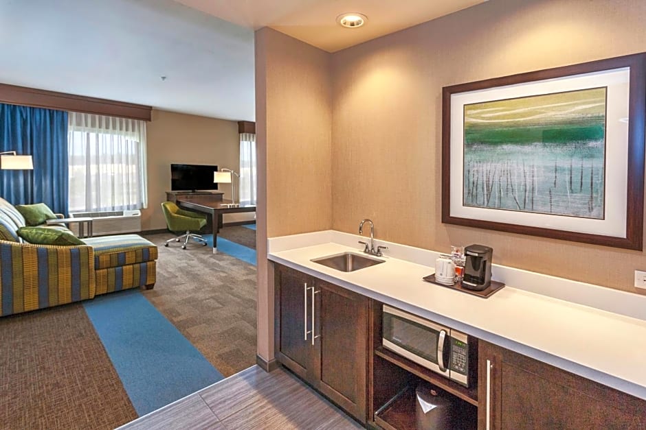 Hampton Inn & Suites Duluth North Mn