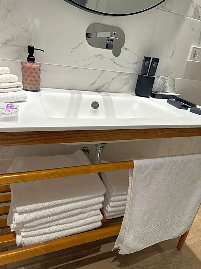 Apartamentos Turísticos La Plaza