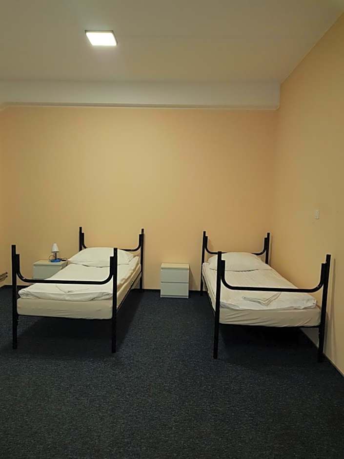 HOSTEL PARK-Dobraszczecińska