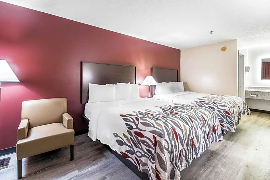 Red Roof Inn Cadiz