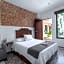 Hotel Colonial Zaci by GuruHotel